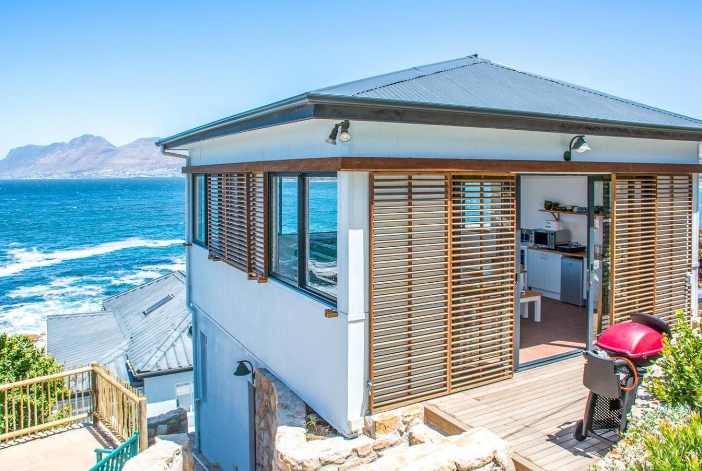 Modern Beach Apartment By Open Home Kalk Bay Zewnętrze zdjęcie